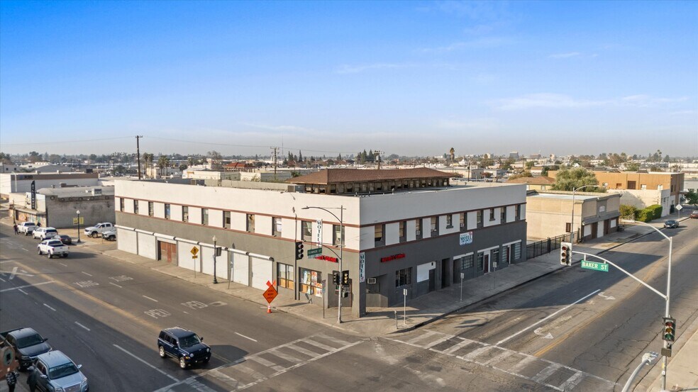 623 Sumner St, Bakersfield, CA à vendre - Photo du bâtiment - Image 1 de 16