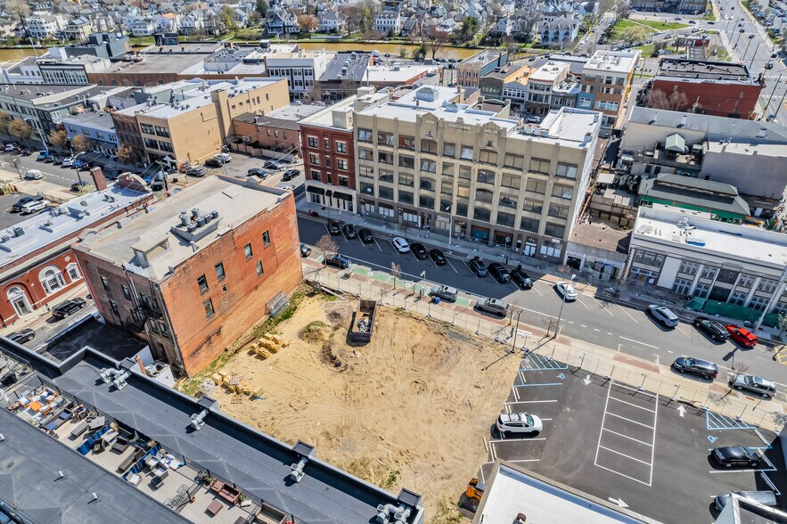 704-720 Mattison Ave, Asbury Park, NJ à vendre - Photo du bâtiment - Image 2 de 11