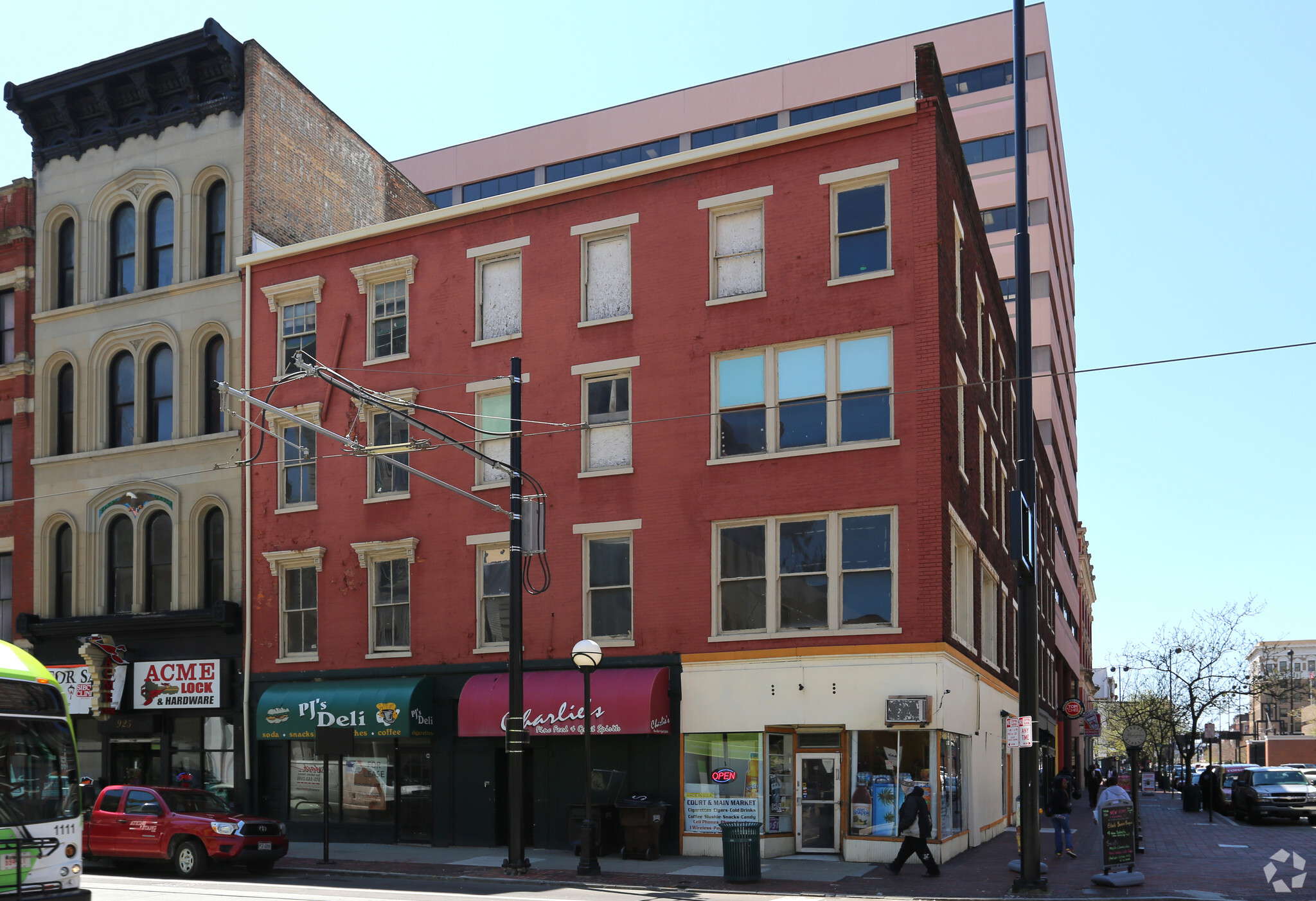 927 Main St, Cincinnati, OH for sale Primary Photo- Image 1 of 1