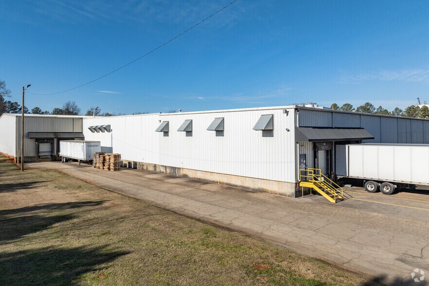 110 Dent Dr NE, Cartersville, GA à louer - Photo du bâtiment - Image 3 de 4