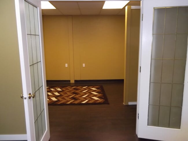 More details for 33 Blackfoot Rd, Sherwood Park, AB - Office for Lease