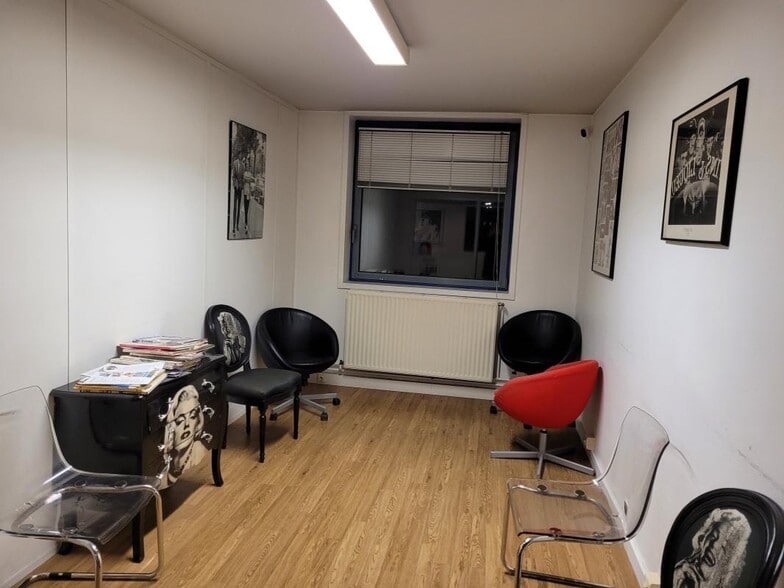 10 Allée Des Champs Elysées, Évry-Courcouronnes à vendre - Photo intérieure - Image 1 de 8
