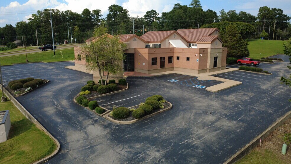 28 Medical Center Dr, Jackson, TN à vendre - Photo principale - Image 1 de 7