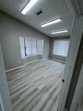 3741 San Jose Pl, Jacksonville, FL à louer Photo intérieure- Image 2 de 7