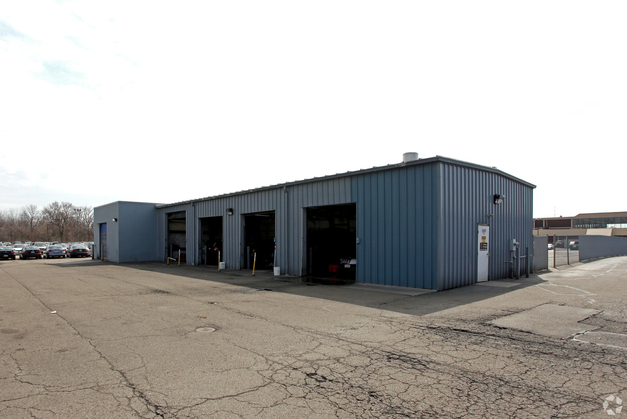 Industrial Outdoor Storage Stelzer Rd portfolio of 3 properties for sale on LoopNet.ca Primary Photo- Image 1 of 4