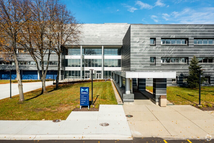 26555 Northwestern Hwy, Southfield, MI for lease - Building Photo - Image 3 of 8