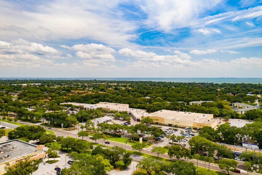 2810-3016 54th Ave S, Saint Petersburg, FL à louer - Aérien - Image 2 de 20