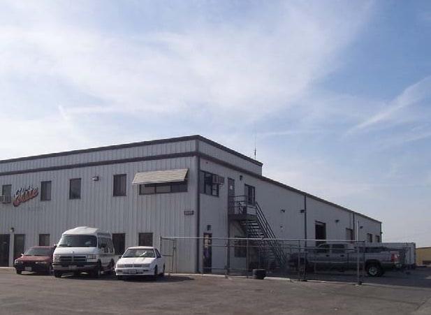 15176 Whittram Ave, Fontana, CA à louer Photo principale- Image 1 de 19