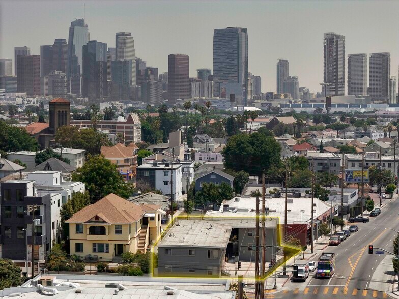 1475 Venice Blvd, Los Angeles, CA à vendre - Photo du bâtiment - Image 3 de 9