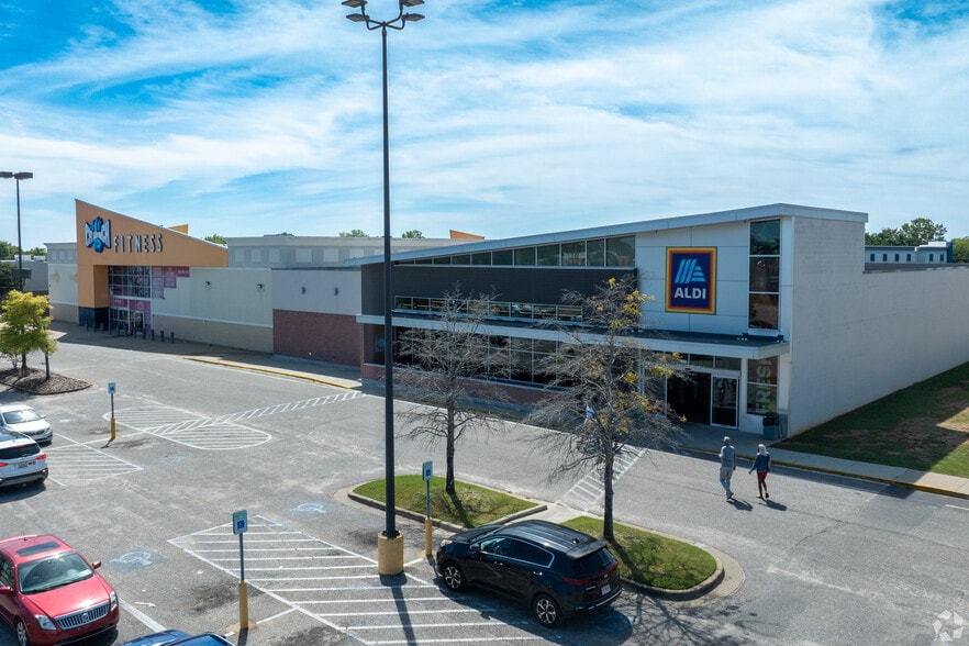 1520-1540 Eastern Blvd, Montgomery, AL for lease - Building Photo - Image 2 of 12