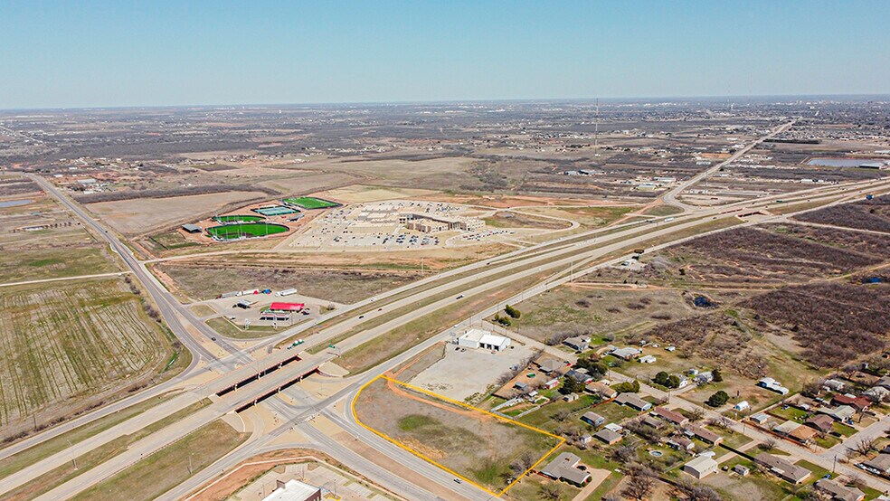 6774 Pkwy, Wichita Falls, TX à vendre - Photo du bâtiment - Image 1 de 6