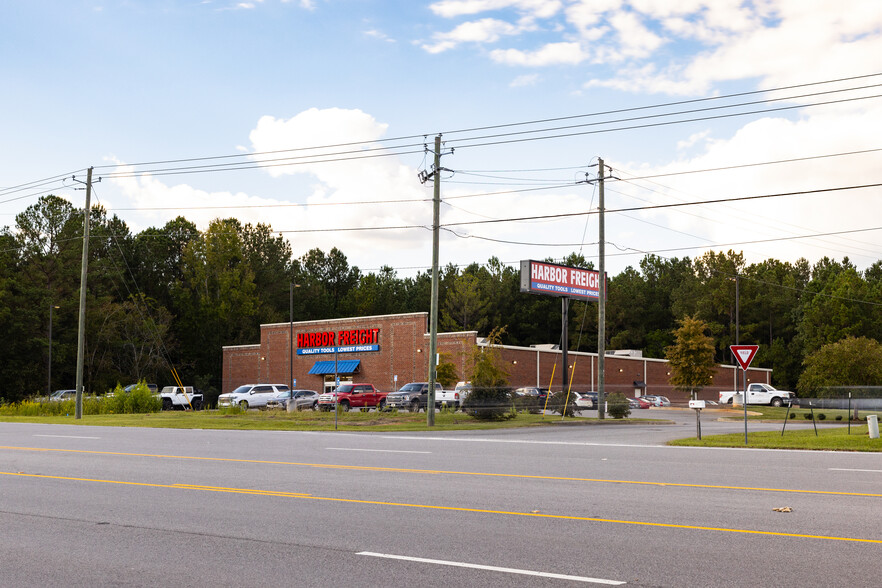 2439 W Highway 80, Dublin, GA for sale - Building Photo - Image 1 of 4