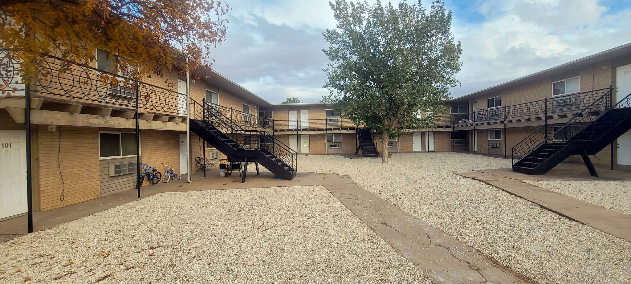 711 S Austin Ave, Tulia, TX à vendre Photo du bâtiment- Image 1 de 13