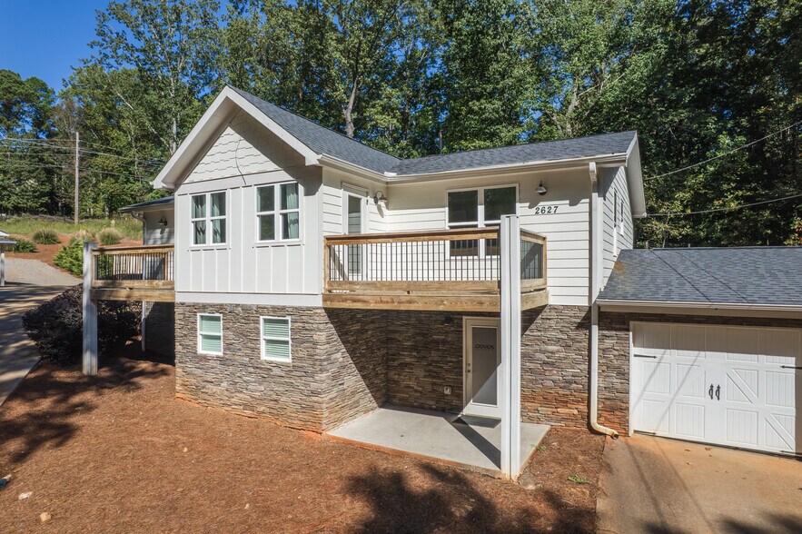 2627 Holly St, Holly Springs, GA à vendre - Photo du bâtiment - Image 2 de 29