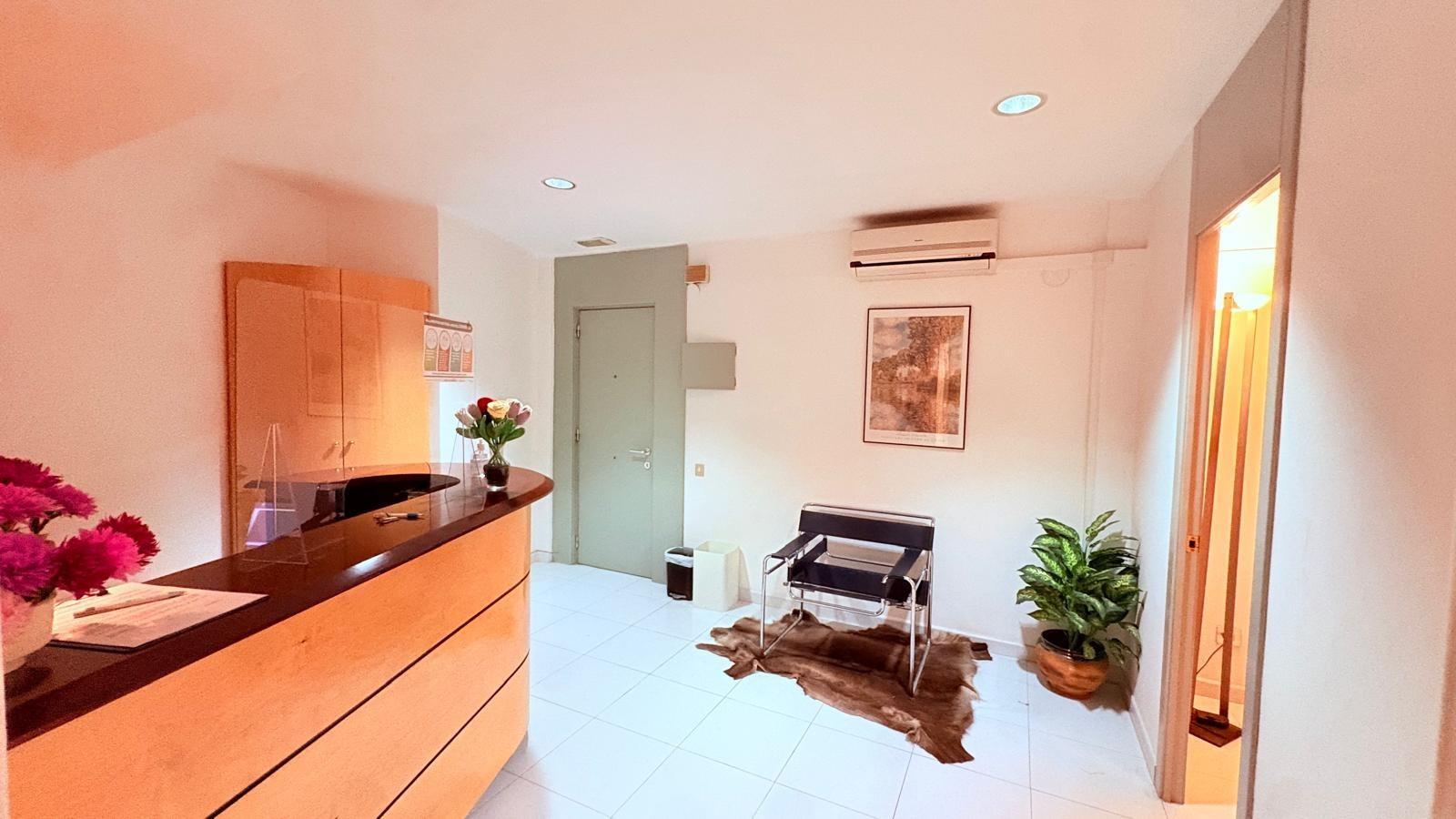 Bureau/Commerce de détail dans Castellar del Vallès, Barcelona à louer Photo intérieure- Image 1 de 14