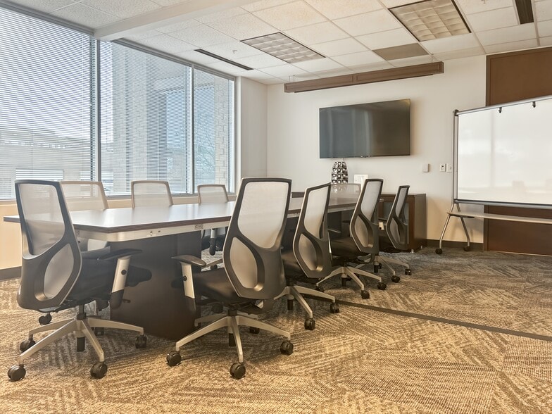 3440 Toringdon Way, Charlotte, NC for lease - Interior Photo - Image 3 of 15