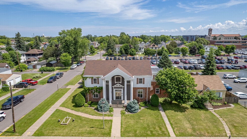 1304 Hammond Ave, Superior, WI for sale - Building Photo - Image 3 of 37