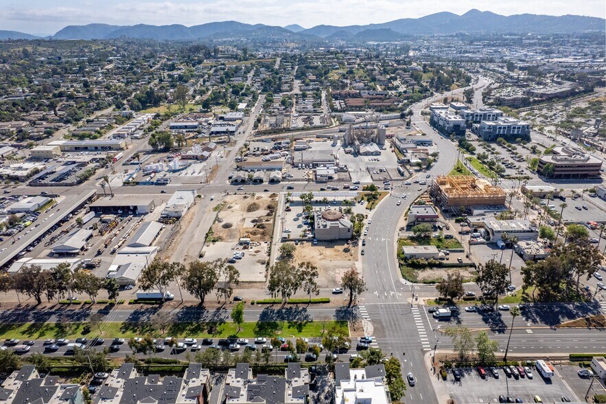 509 W 2nd Ave, Escondido, CA à vendre - Aérien - Image 3 de 3