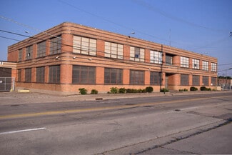 More details for 2501 9th St, Rockford, IL - Industrial for Sale