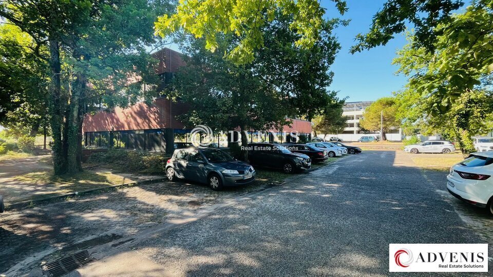 Bureau dans Merignac à louer - Photo du bâtiment - Image 2 de 12
