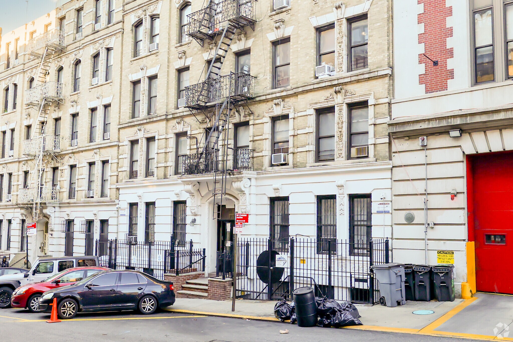 507 W 139th St, New York, NY à vendre Photo du bâtiment- Image 1 de 23