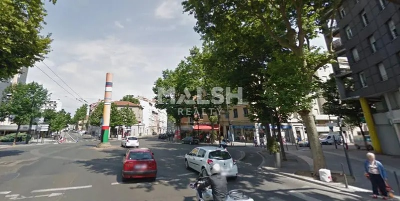 12 Cours Tolstoï, Villeurbanne for lease Building Photo- Image 1 of 3