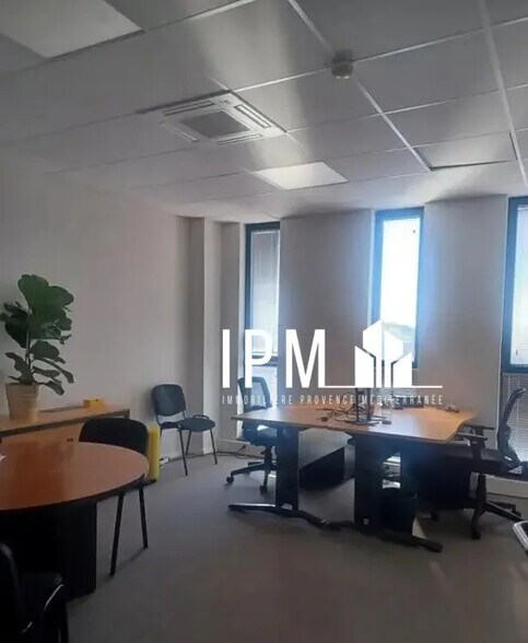Bureau dans Marseille à louer - Photo intérieure - Image 1 de 4