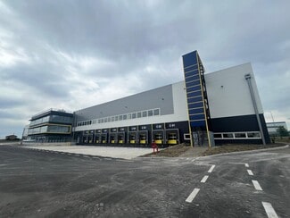 Plus de détails pour Via Madonna Di Poggio 7, Castel Guelfo Di Bologna - Industriel à louer