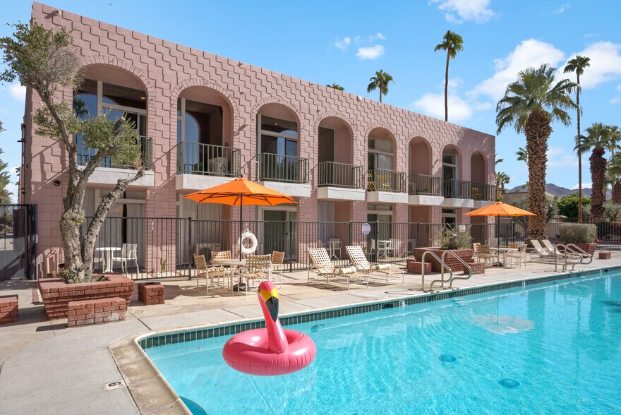 74380 El Camino, Palm Desert, CA à vendre - Photo du bâtiment - Image 2 de 37