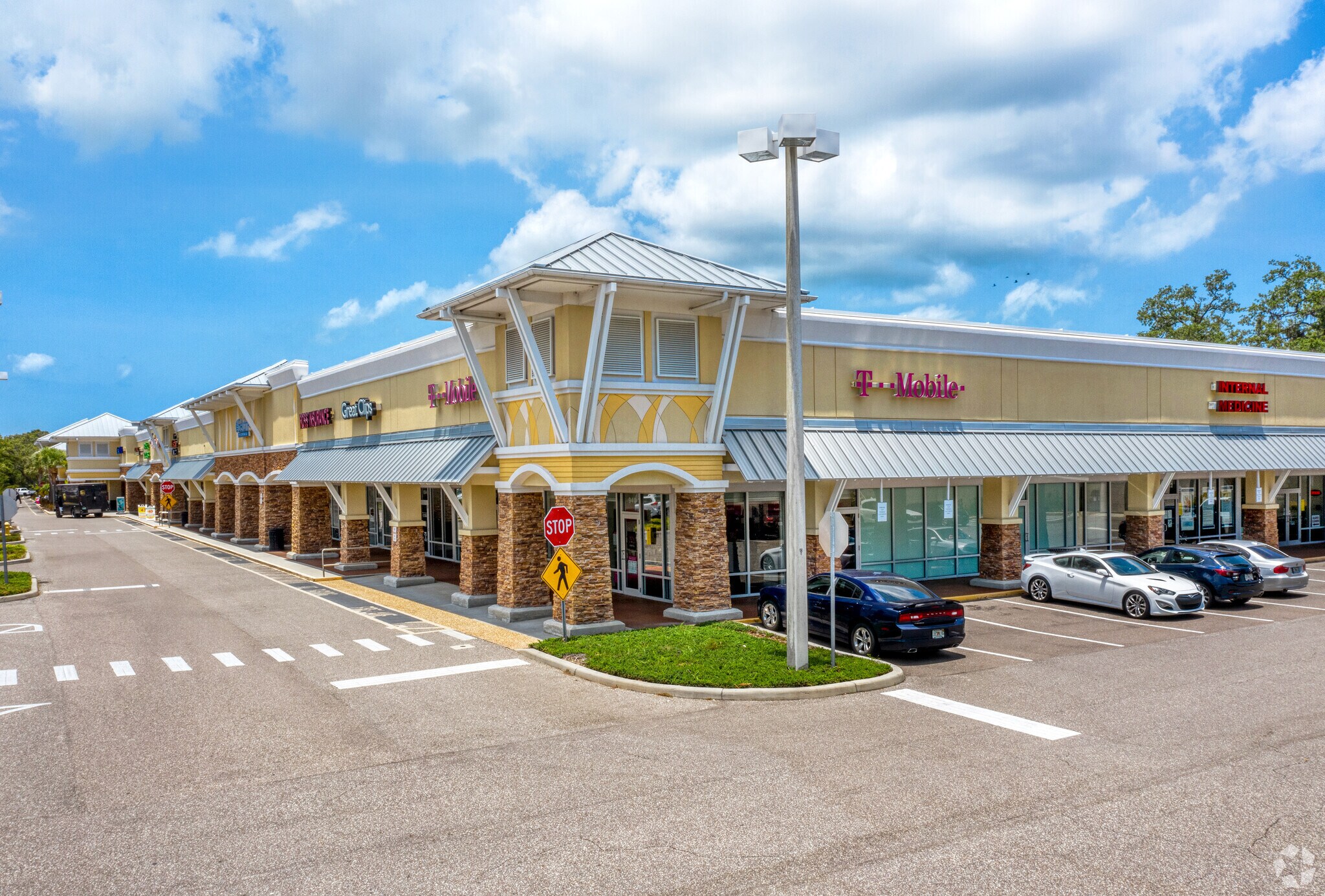 902 Curlew Rd, Dunedin, FL à louer Photo du bâtiment- Image 1 de 2