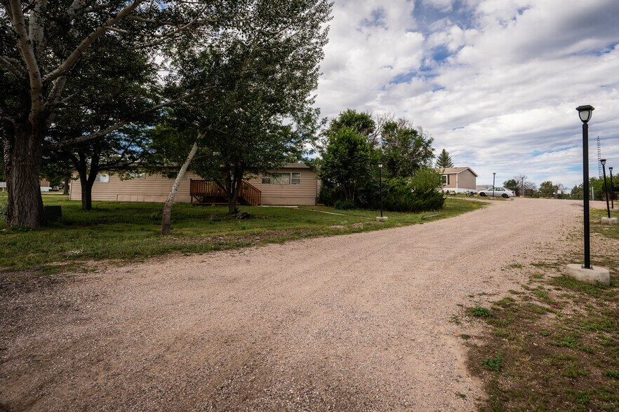 875-895 Monument St, Calhan, CO à vendre - Photo du bâtiment - Image 3 de 23