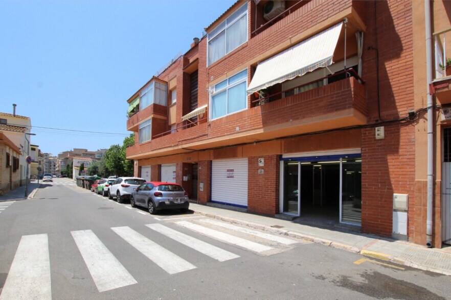 Commerce de détail dans El Vendrell, Tarragona à louer - Photo du bâtiment - Image 2 de 12