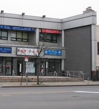 More details for 16112 Northern Blvd, Flushing, NY - Retail for Lease