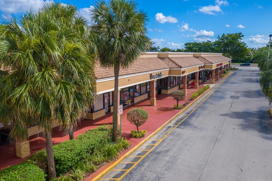 7007-7181 W Broward Blvd, Plantation, FL for lease - Building Photo - Image 3 of 4