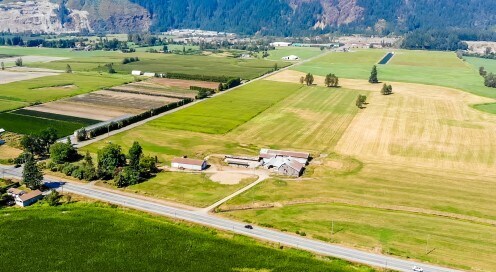 5039 Lougheed Hwy, Agassiz, BC for sale Building Photo- Image 1 of 1