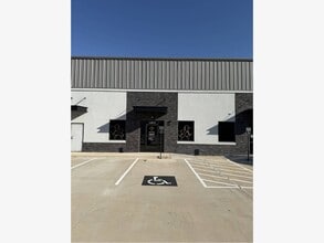 3810 N Mason Rd, Katy, TX for lease Interior Photo- Image 1 of 1