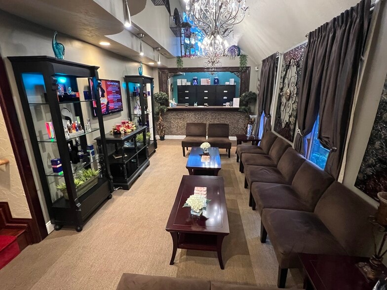 2139 NE 2nd St, Ocala, FL for sale - Building Photo - Image 3 of 19