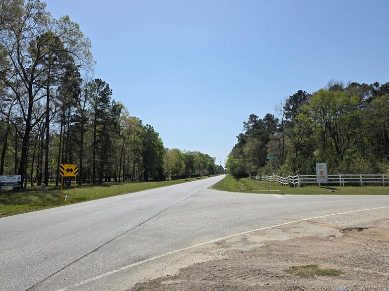 30230 Huffman Cleveland Road Rd, Huffman, TX for sale - Building Photo - Image 2 of 8
