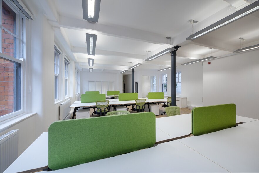 15 Bloom St, Manchester for lease - Interior Photo - Image 3 of 17