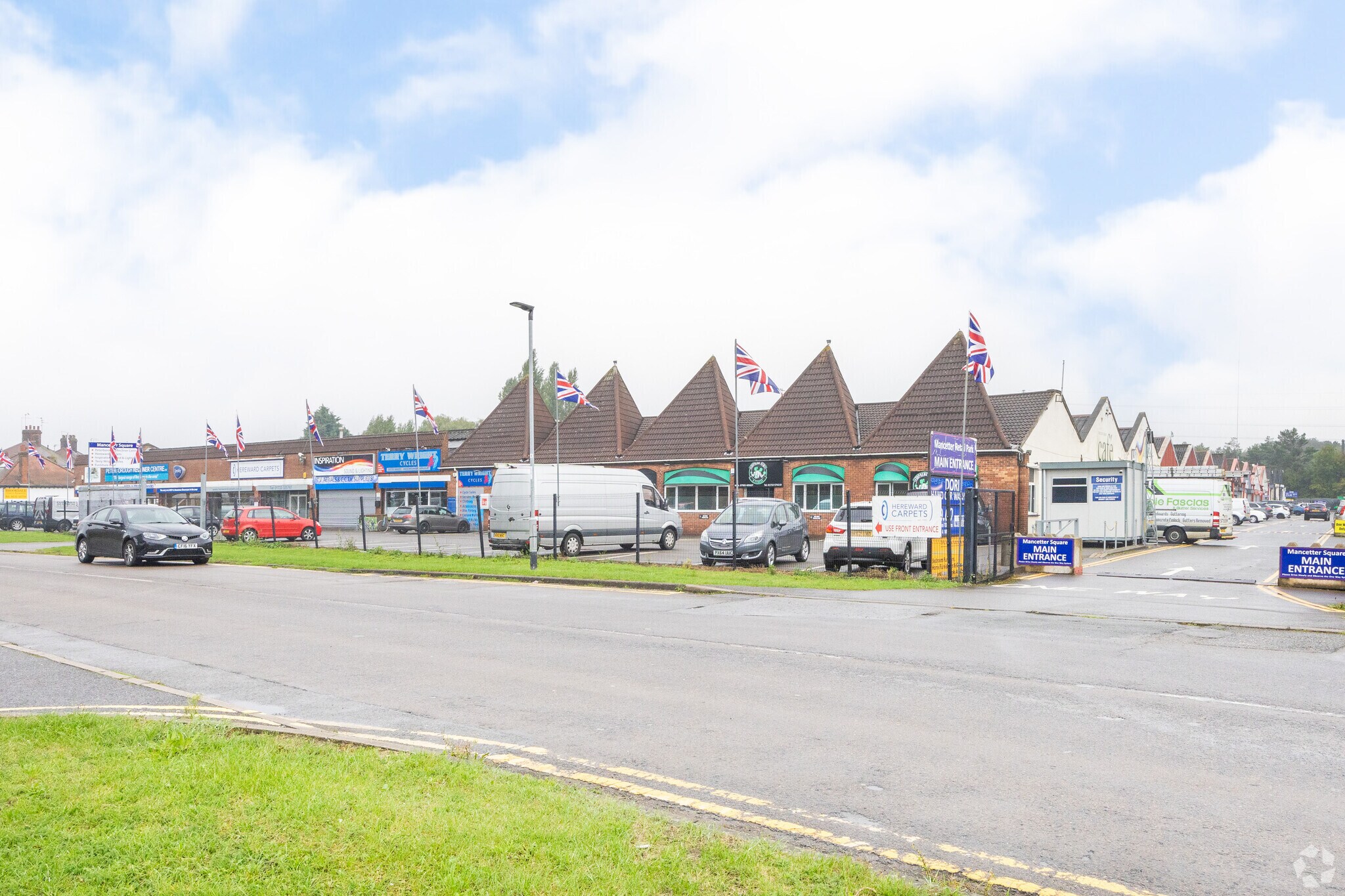 Mancetter Sq, Peterborough à louer Photo principale- Image 1 de 3