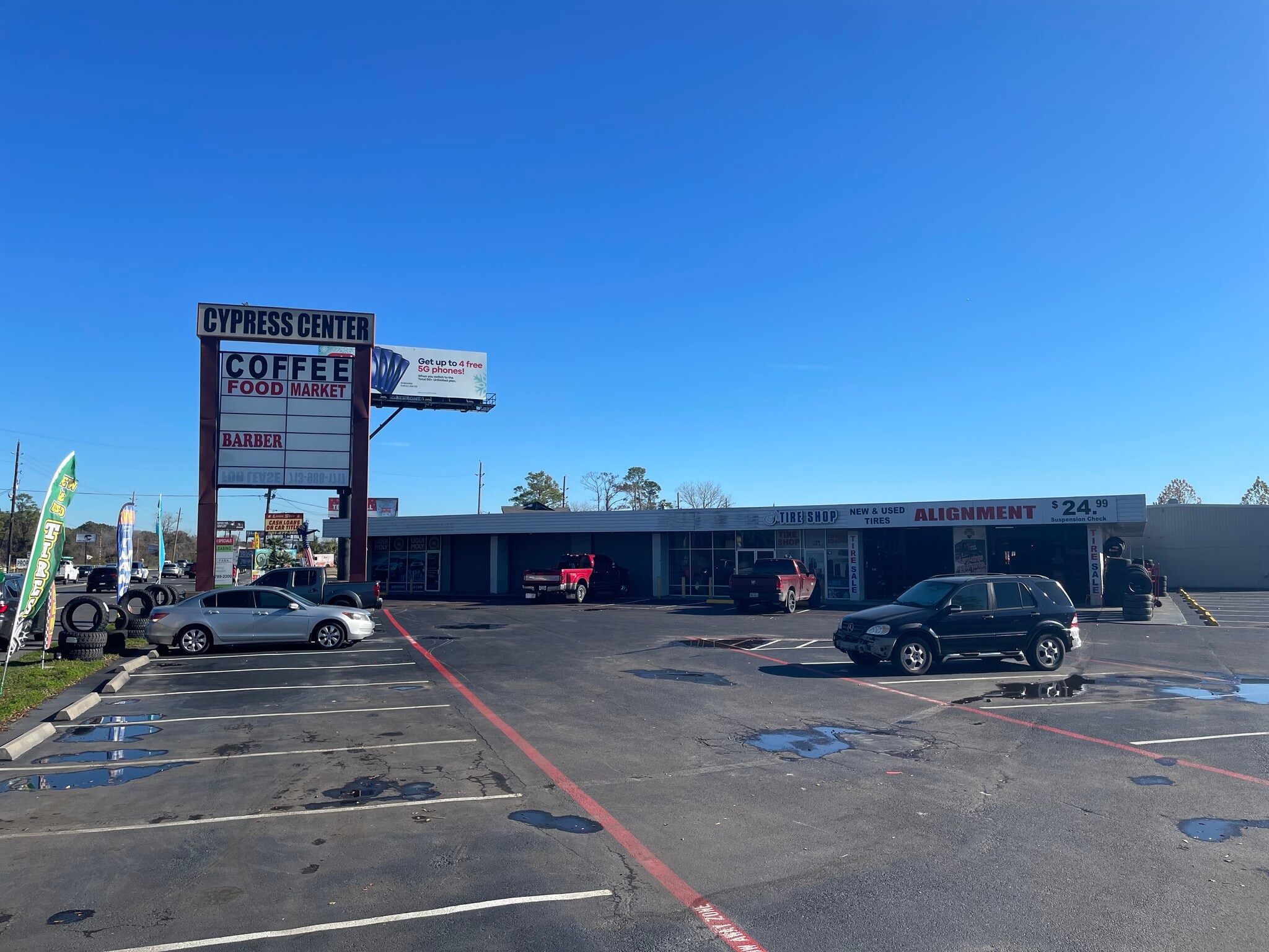 9103 Cypress Creek Pky, Houston, TX à louer Photo du bâtiment- Image 1 de 2