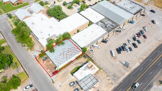 Plus de détails pour 1212 14th St, Huntsville, TX - Commerce de détail à vendre