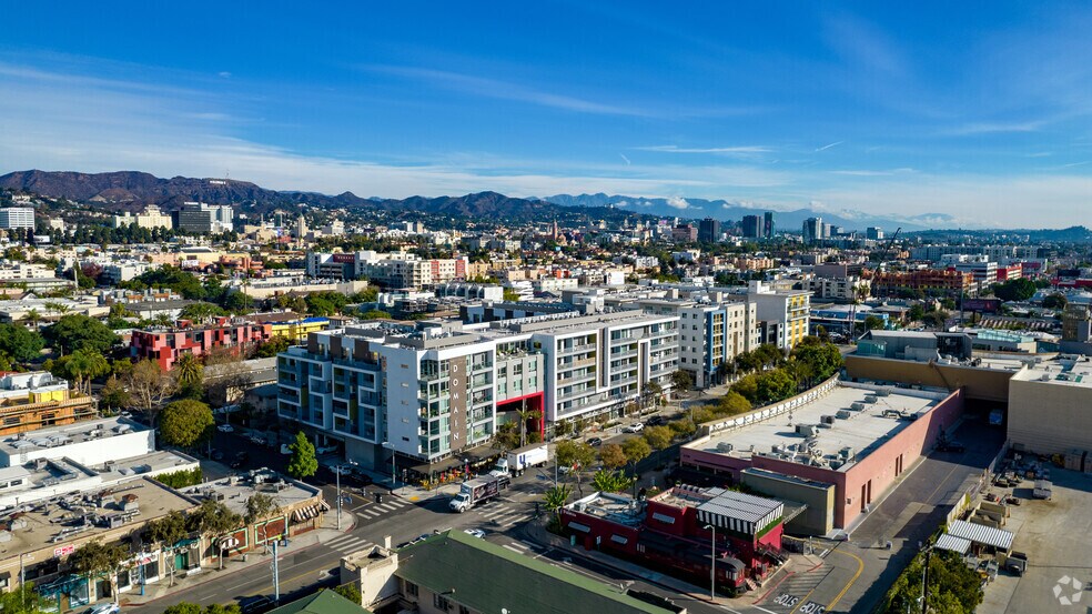 7141-7155 Santa Monica Blvd, West Hollywood, CA à louer - Aérien - Image 2 de 9