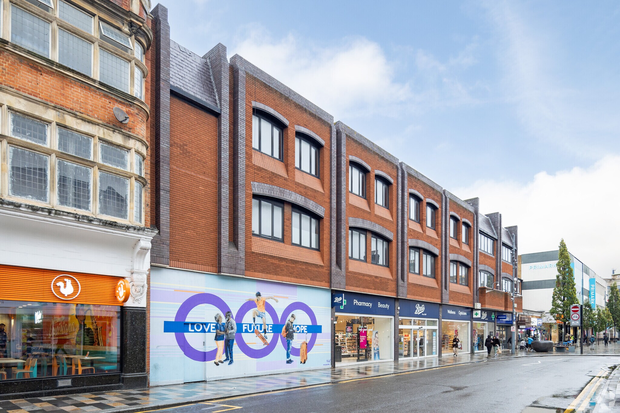 121 High Rd, Ilford à vendre Photo principale- Image 1 de 3