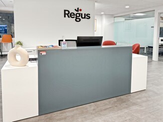 Plus de détails pour 3748 W Chester Pike, Newtown Square, PA - Coworking à louer