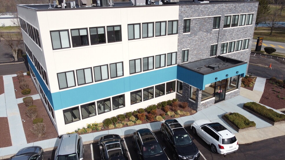 955 Horsham Rd, Horsham Township, PA for lease - Building Photo - Image 3 of 14