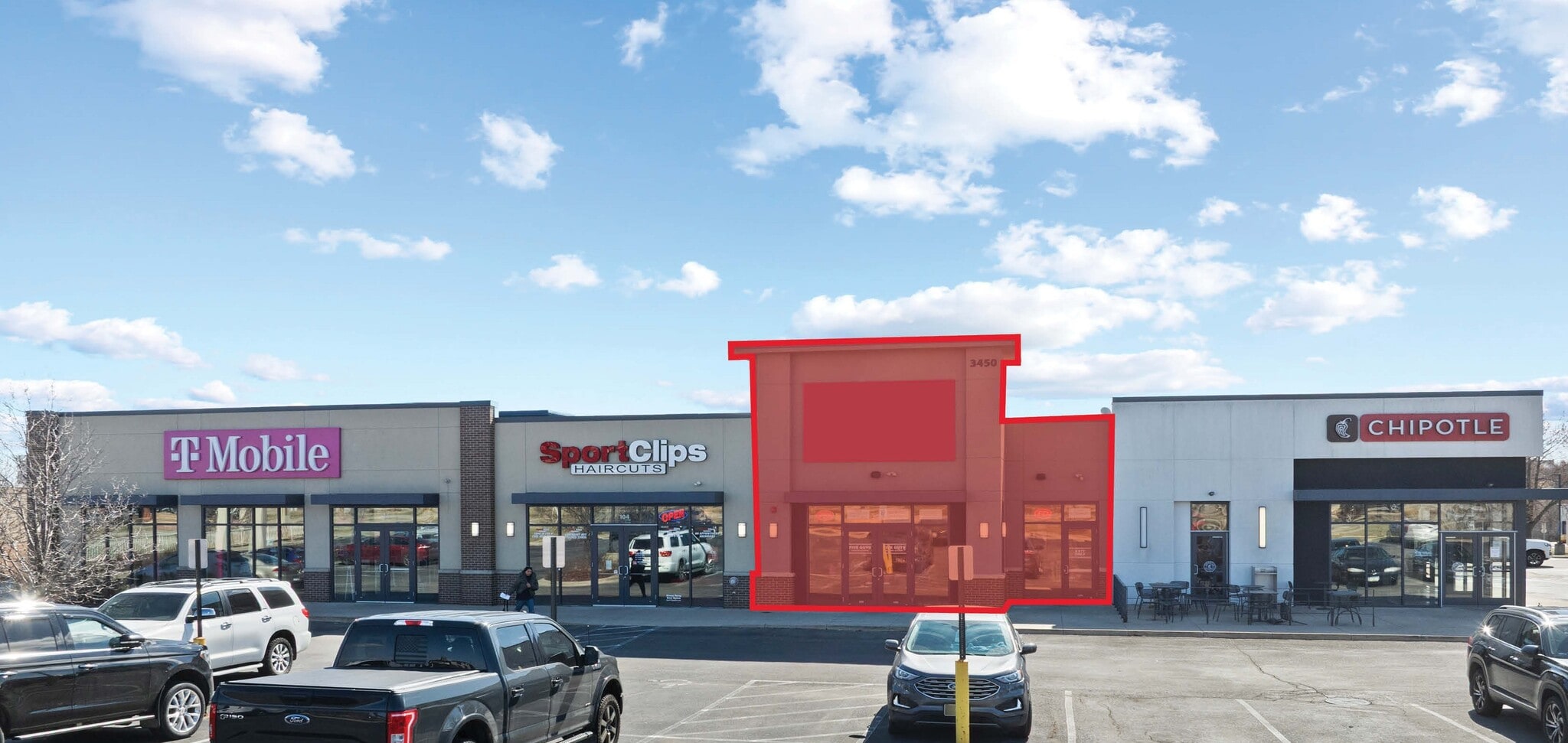 3450 Dodge St, Dubuque, IA for lease Primary Photo- Image 1 of 5