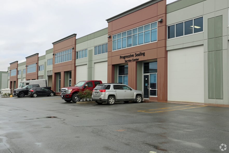 18669 52nd Ave, Surrey, BC for sale - Building Photo - Image 3 of 8