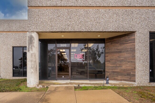 More details for 1930 Alpha Dr, Rockwall, TX - Flex for Lease