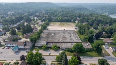 625 6th St, Owen Sound, ON for lease Aerial- Image 2 of 5
